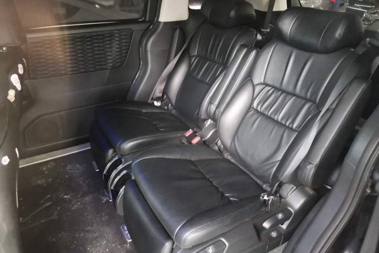Used Honda Odyssey 2022 2.0L eHEV Sharp Enjoyment Edition Left Rear Seat