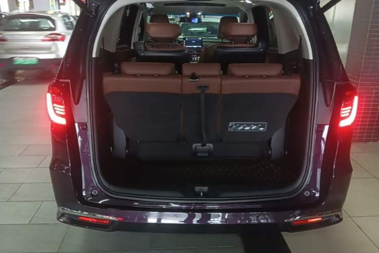 Used Honda Odyssey 2022 2.0L eHEV Sharp Supreme Edition Trunk