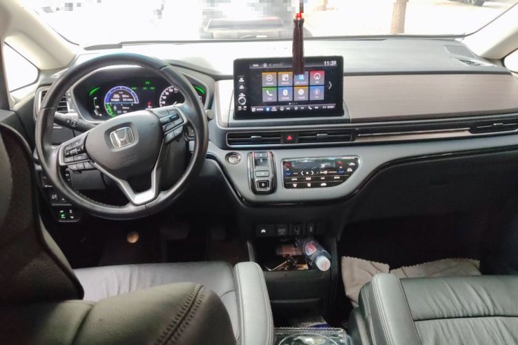 Used Honda Odyssey 2022 2.0L eHEV Sharp Enjoyment Edition Center Console