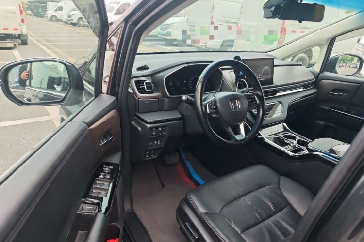 Used Honda Odyssey 2022 2.0L eHEV Sharp Supreme Edition Driver Seat