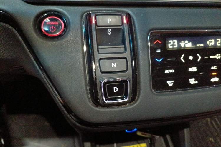 Used Honda Odyssey 2022 2.0L eHEV Sharp Supreme Edition Gear Lever