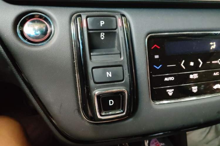Used Honda Odyssey 2022 2.0L eHEV Sharp Enjoyment Edition Gear Lever