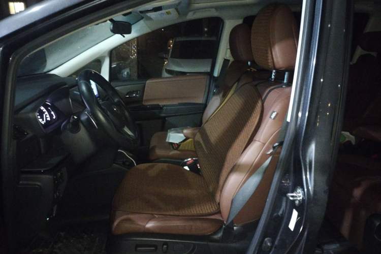 Used Honda Odyssey 2022 2.0L eHEV Sharp·Luxury Edition Left Front Seat