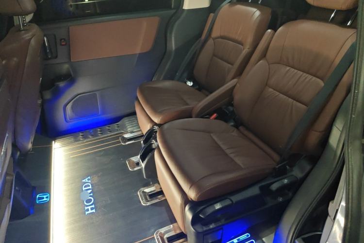 Used Honda Odyssey 2022 2.0L eHEV Sharp·Luxury Edition Left Rear Seat