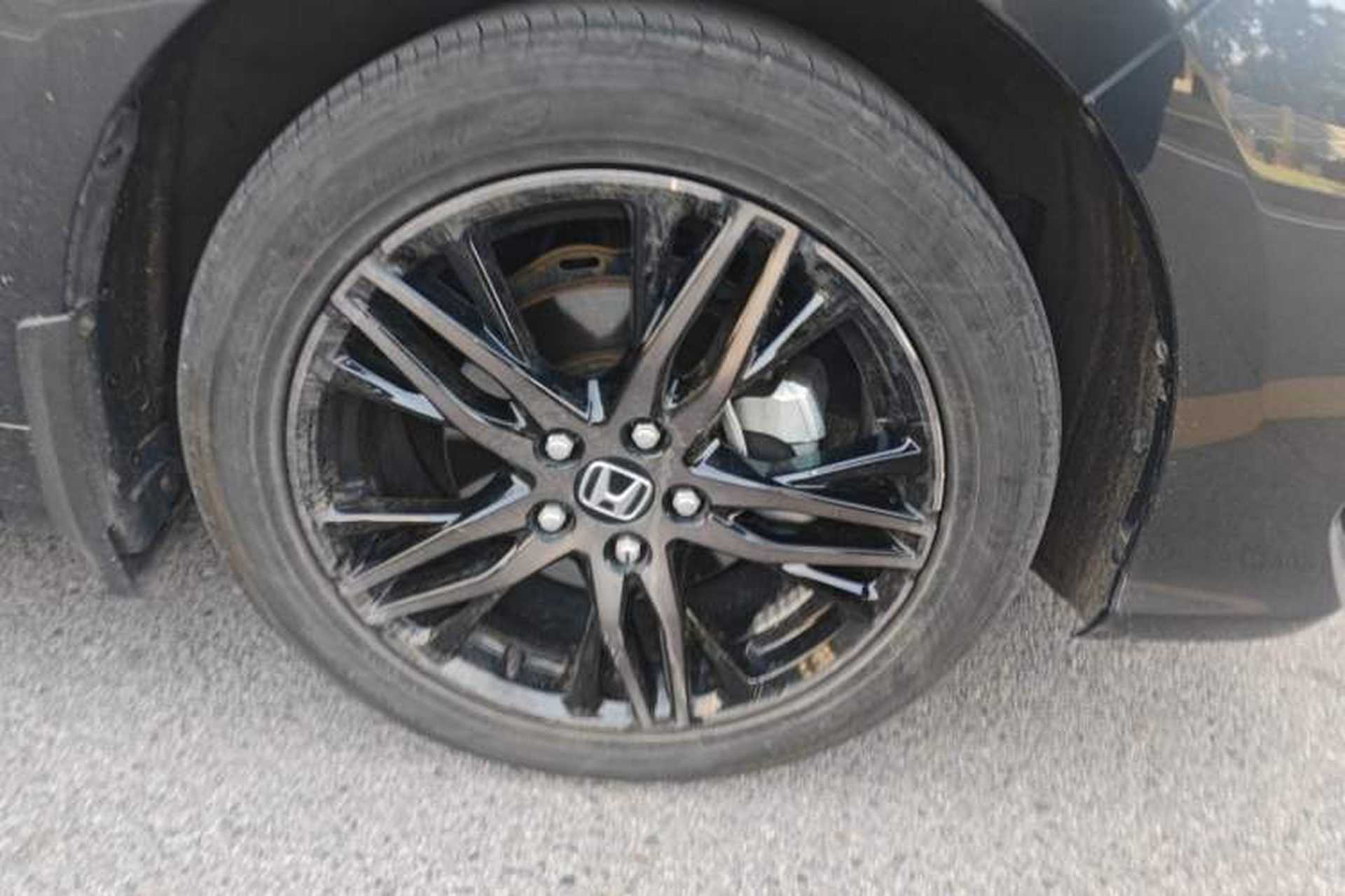 Used Honda Odyssey 2022 2.0L eHEV Sharp Enjoyment Edition Right Front Wheel Hub