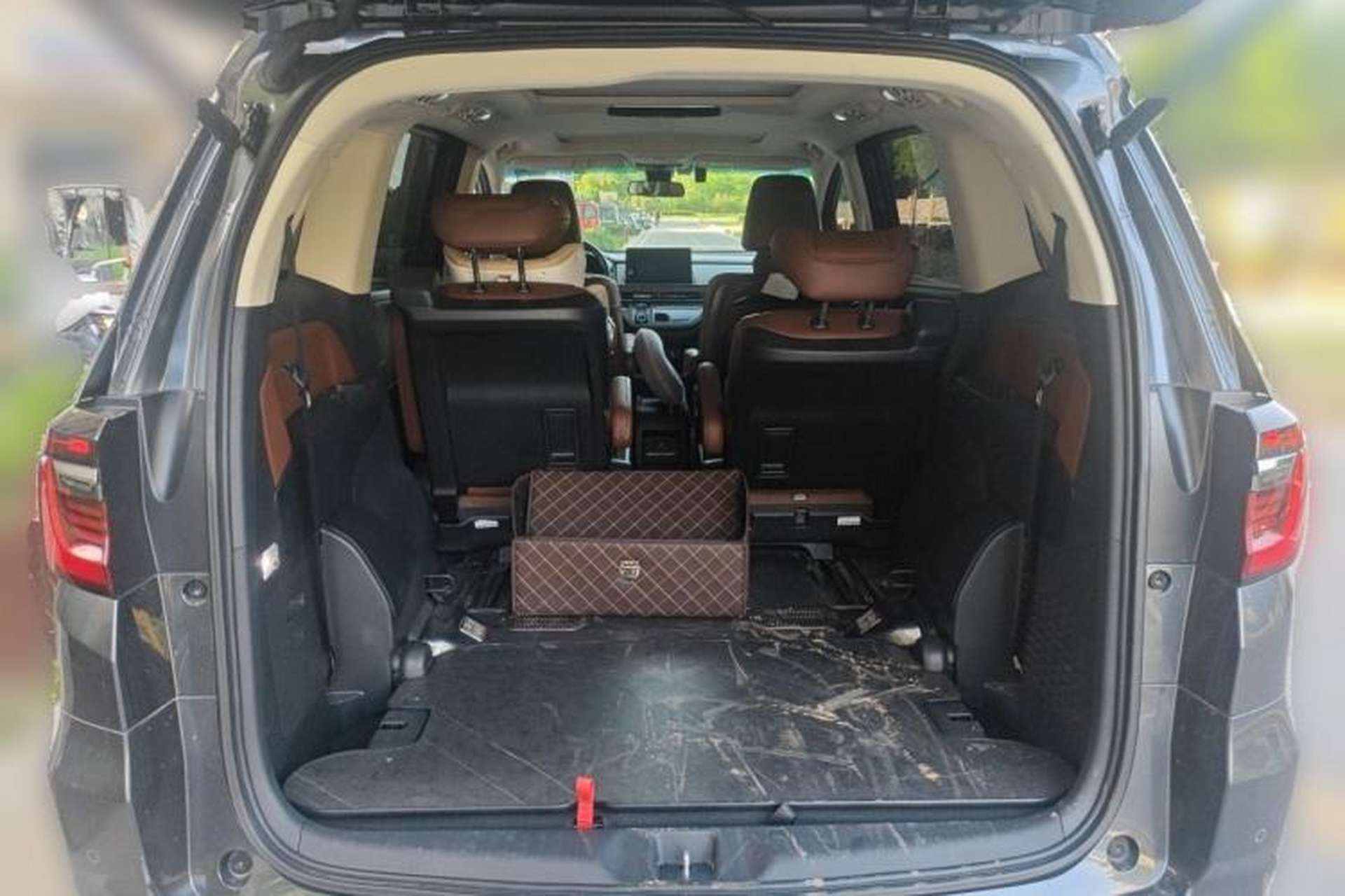 Used Honda Odyssey 2022 2.0L eHEV Sharp Enjoyment Edition Trunk