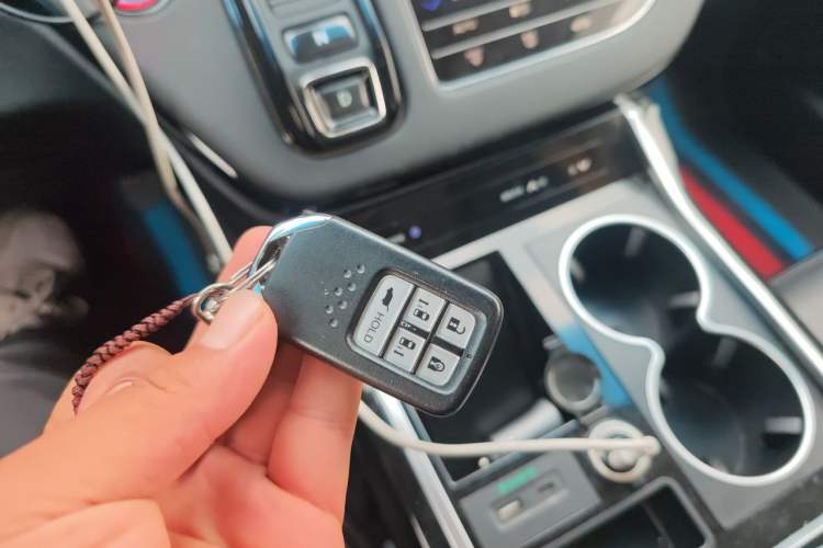 Used Honda Odyssey 2022 2.0L eHEV Sharp Supreme Edition Vehicle Key