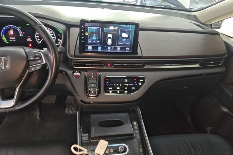 Used Honda Odyssey 2022 2.0L eHEV Sharp Enjoyment Edition Audio And AC Panel