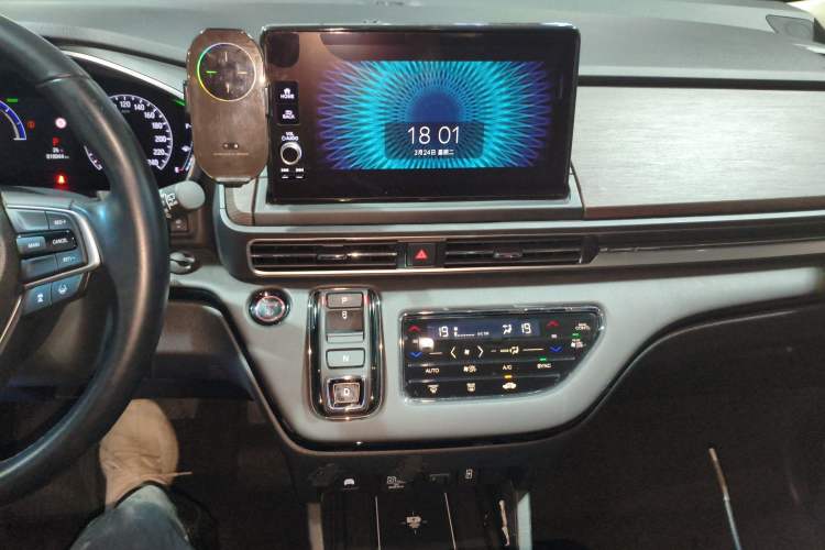 Used Honda Odyssey 2022 2.0L eHEV Sharp·Luxury Edition Audio And AC Panel