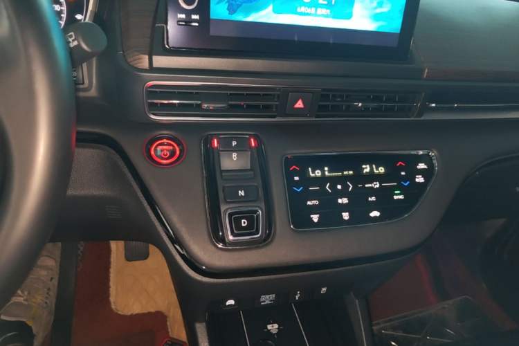 Used Honda Odyssey 2022 2.0L eHEV Sharp·Luxury Edition Audio And AC Panel
