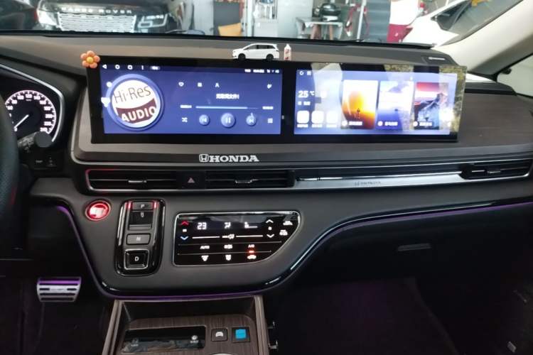 Used Honda Odyssey 2022 2.0L eHEV Sharp Enjoyment Edition Audio And AC Panel