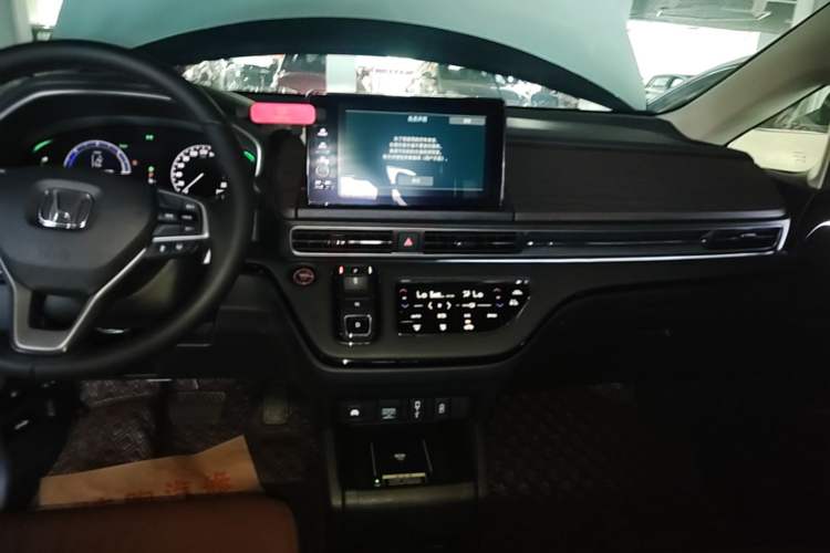 Used Honda Odyssey 2022 2.0L eHEV Sharp·Luxury Edition Audio And AC Panel