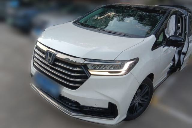 Ojetý Honda Odyssey 2022 2.0L eHEV Sharp·Luxury Edition