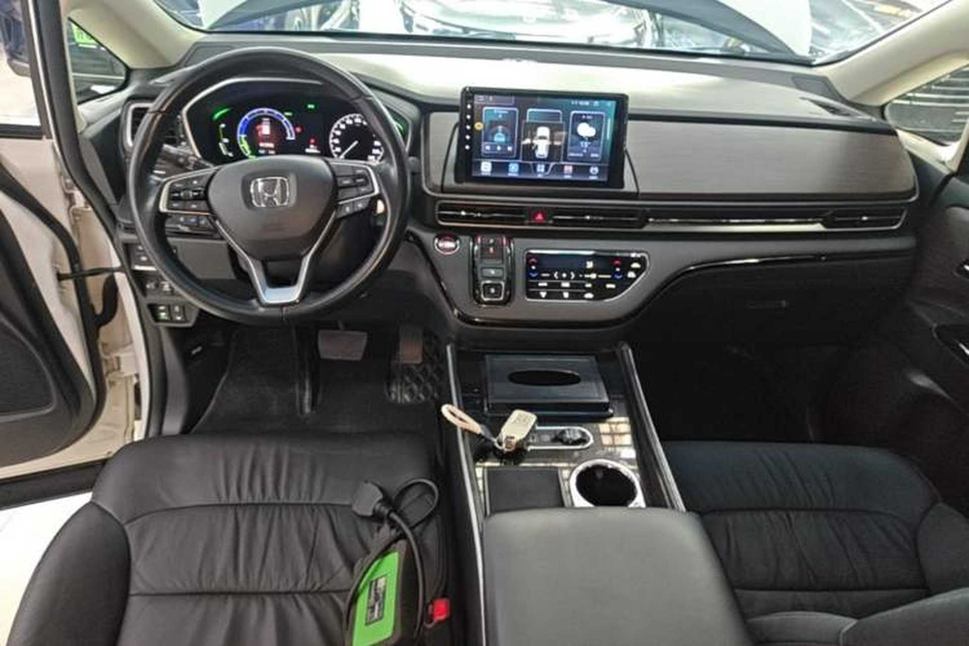 Used Honda Odyssey 2022 2.0L eHEV Sharp Enjoyment Edition Center Console