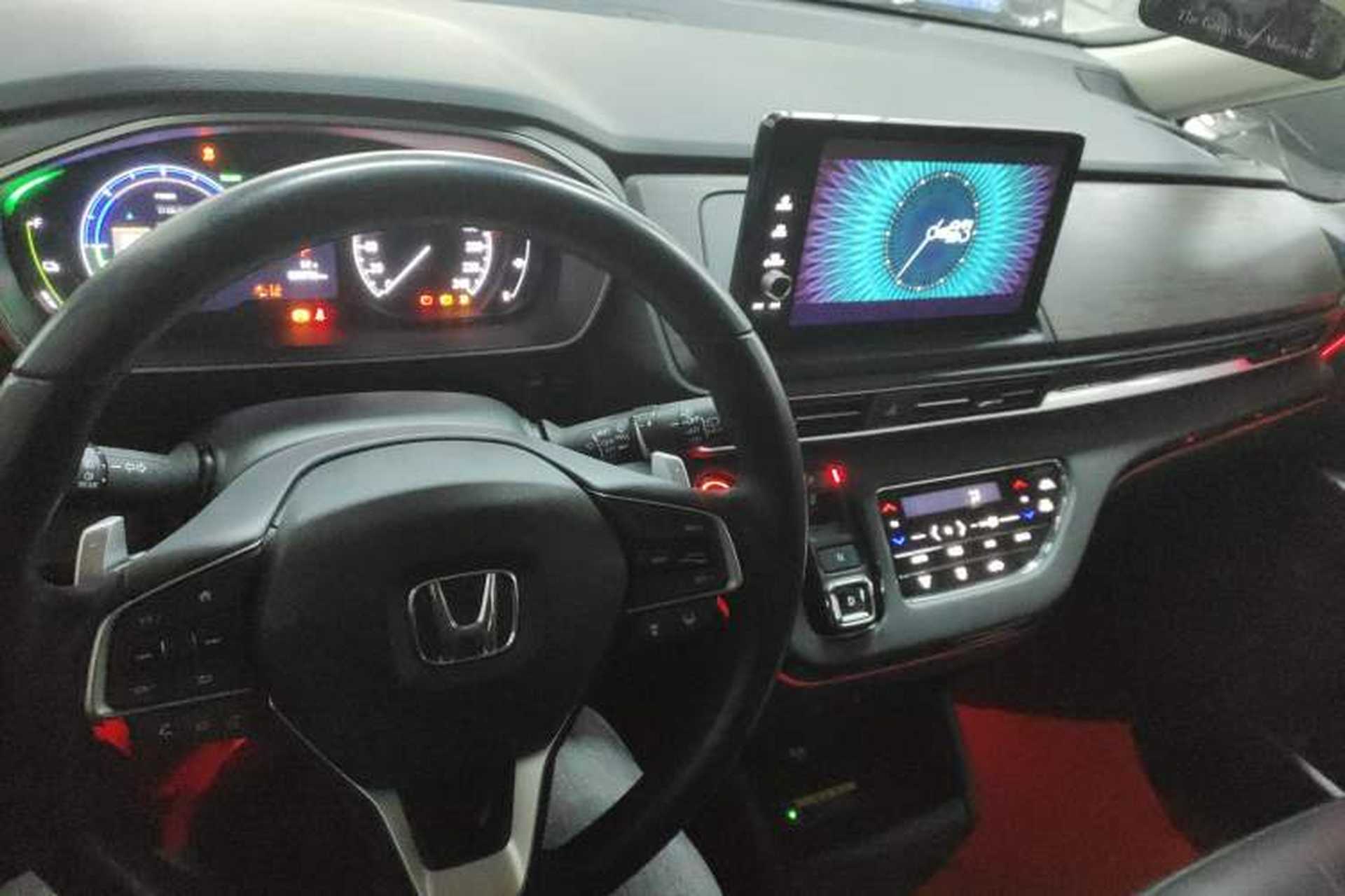 Used Honda Odyssey 2022 2.0L eHEV Sharp Enjoyment Edition Center Console