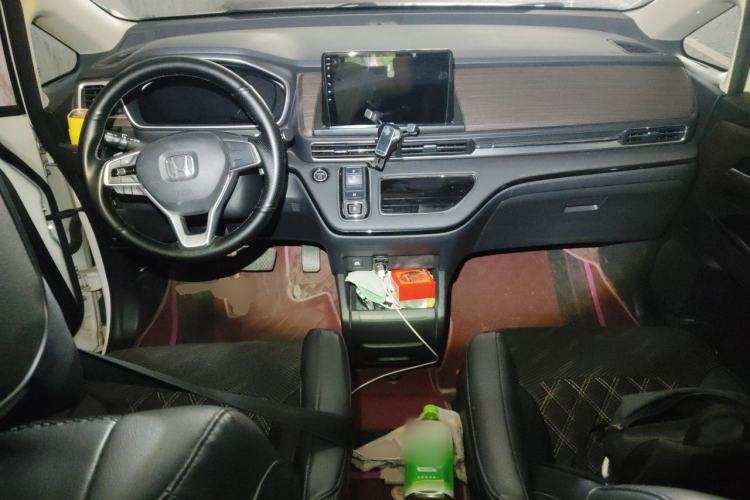 Used Honda Odyssey 2022 2.0L eHEV Sharp Enjoyment Edition Center Console