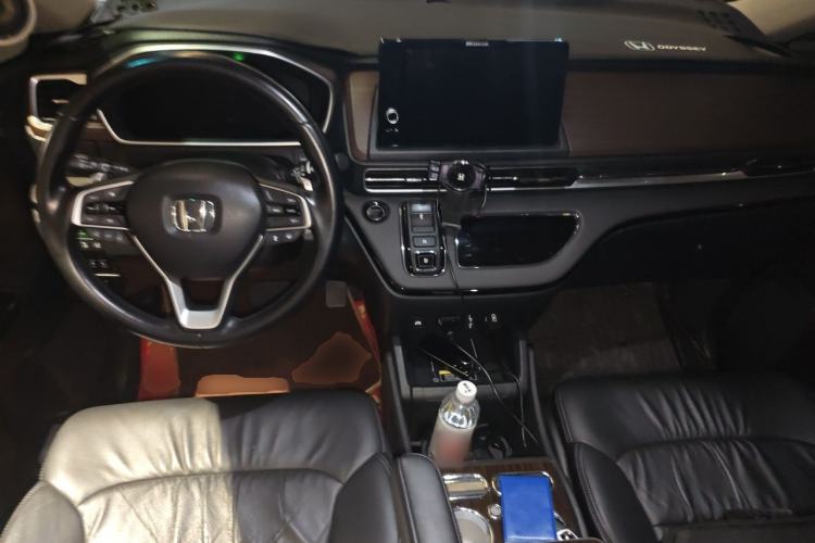 Used Honda Odyssey 2022 2.0L eHEV Sharp·Luxury Edition Center Console