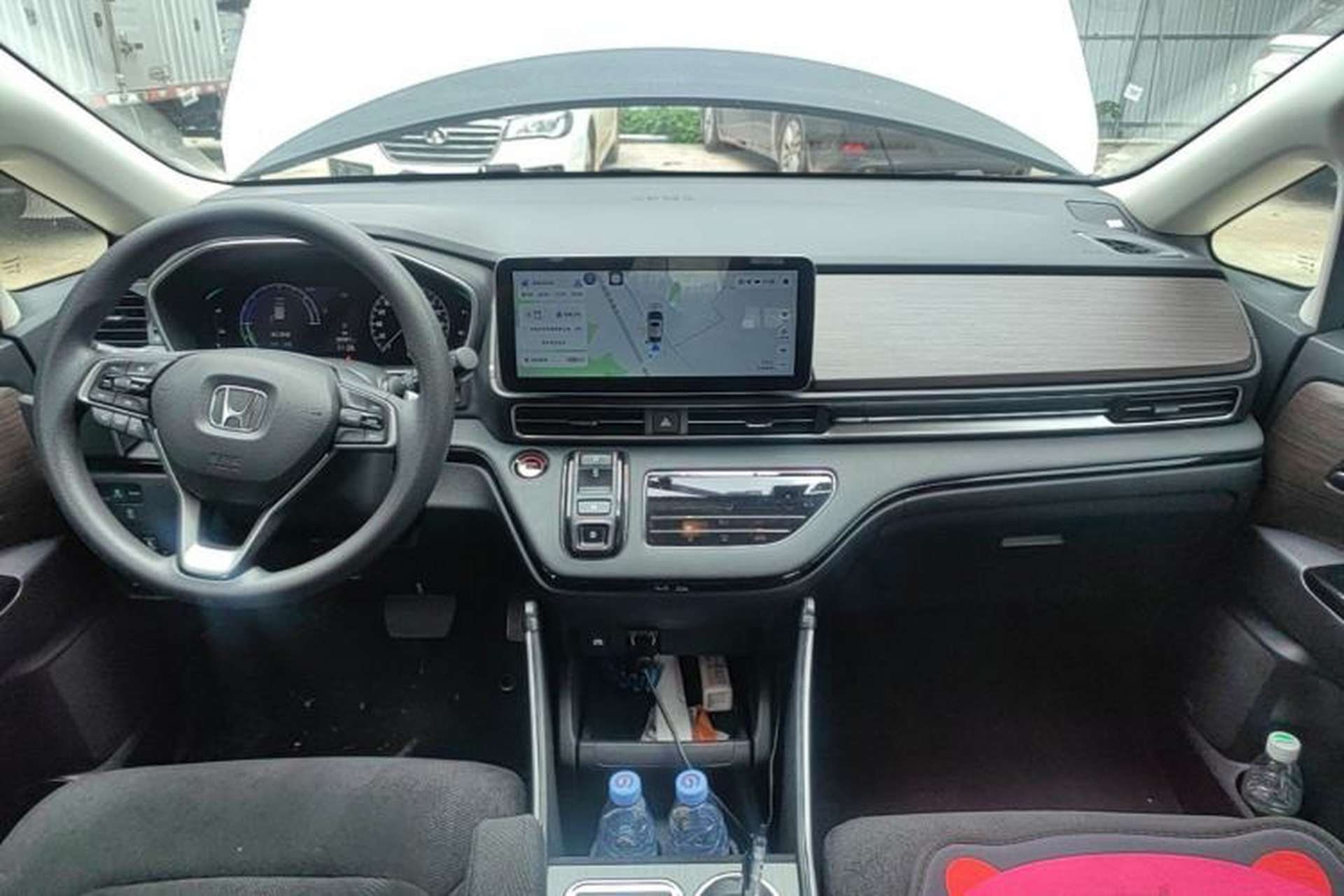 Used Honda Odyssey 2022 2.0L eHEV Sharp Enjoyment Edition Center Console
