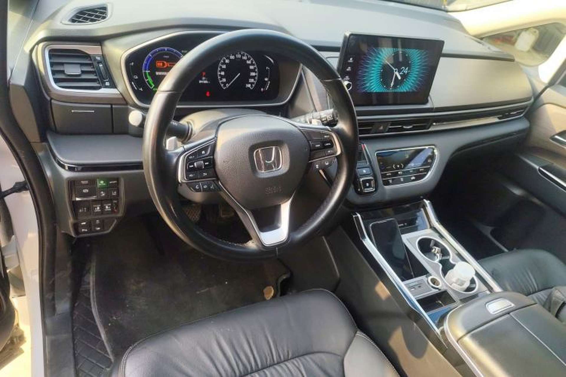 Used Honda Odyssey 2022 2.0L eHEV Sharp Enjoyment Edition Center Console