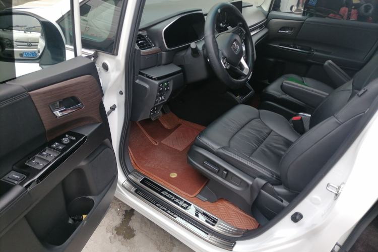 Used Honda Odyssey 2022 2.0L eHEV Sharp Enjoyment Edition Driver Seat