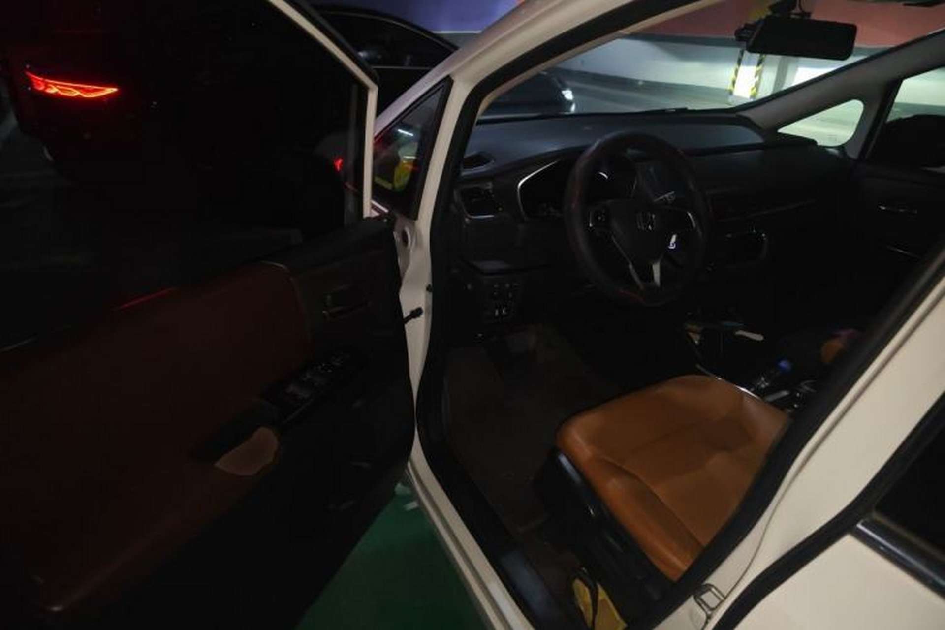 Used Honda Odyssey 2022 2.0L eHEV Sharp Enjoyment Edition Driver Seat