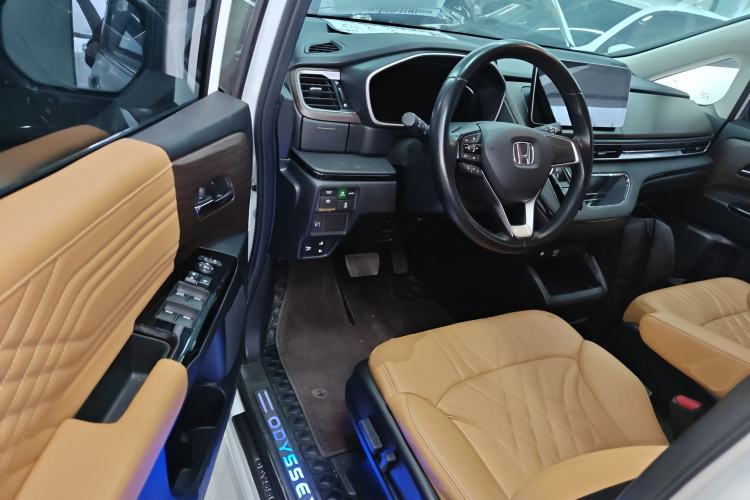 Used Honda Odyssey 2022 2.0L eHEV Sharp Enjoyment Edition Driver Seat