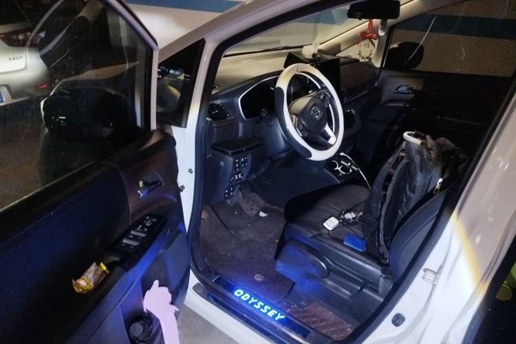 Used Honda Odyssey 2022 2.0L eHEV Sharp Smart Edition Driver Seat