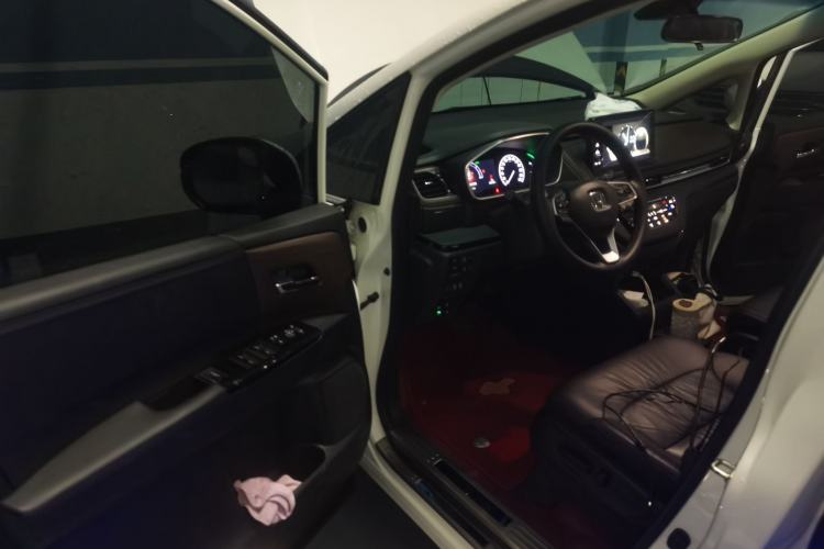 Used Honda Odyssey 2022 2.0L eHEV Sharp Enjoyment Edition Driver Seat