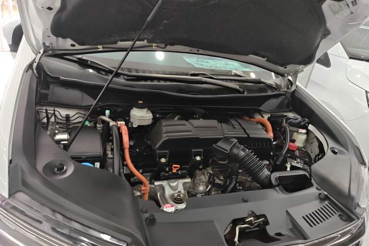 Used Honda Odyssey 2022 2.0L eHEV Sharp Enjoyment Edition Engine Bay