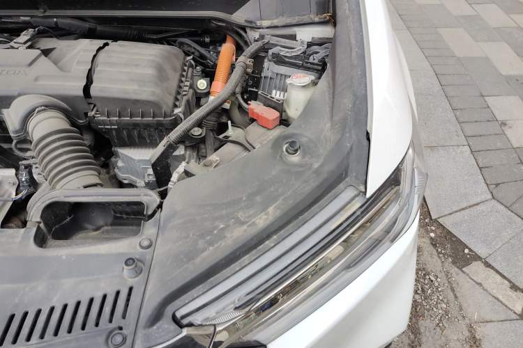 Used Honda Odyssey 2022 2.0L eHEV Sharp Enjoyment Edition Engine Bay Left