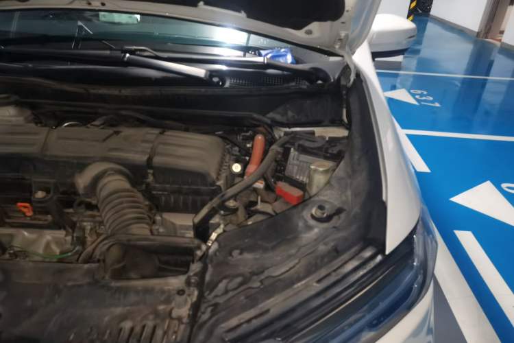 Used Honda Odyssey 2022 2.0L eHEV Sharp Enjoyment Edition Engine Bay Left
