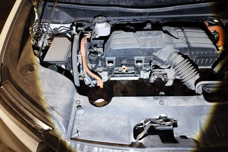 Used Honda Odyssey 2022 2.0L eHEV Sharp Smart Edition Engine Bay Right