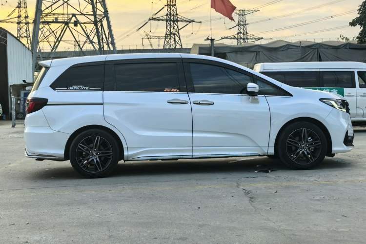 Used Honda Odyssey 2022 2.0L eHEV Sharp·Luxury Edition Exterior 11
