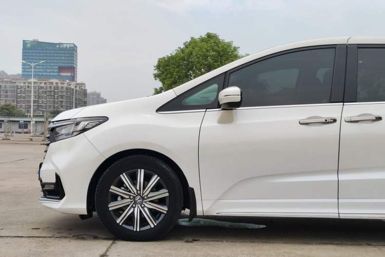 Used Honda Odyssey 2022 2.0L eHEV Sharp Enjoyment Edition Exterior 11