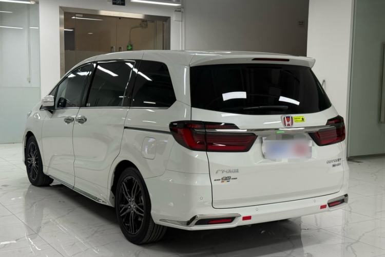 Used Honda Odyssey 2022 2.0L eHEV Sharp·Luxury Edition Exterior 2