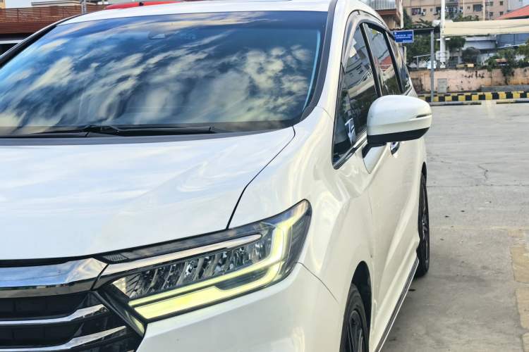 Used Honda Odyssey 2022 2.0L eHEV Sharp·Luxury Edition Exterior 3