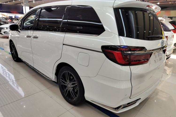 Used Honda Odyssey 2022 2.0L eHEV Sharp·Luxury Edition Exterior 3