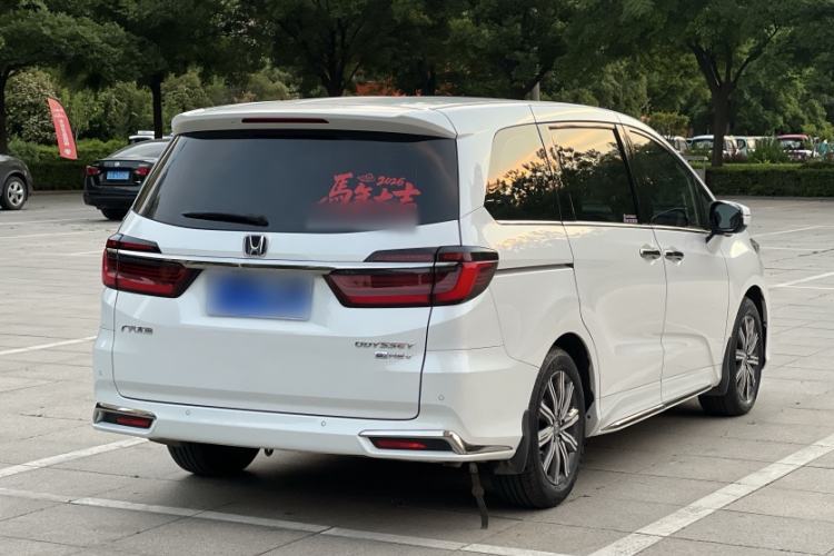 Used Honda Odyssey 2022 2.0L eHEV Sharp Enjoyment Edition Exterior 3