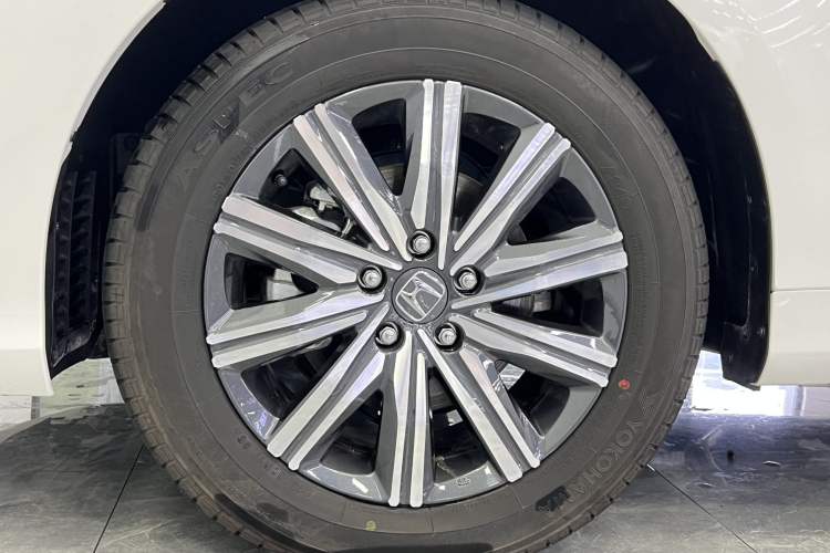 Used Honda Odyssey 2022 2.0L eHEV Sharp Enjoyment Edition Exterior 5