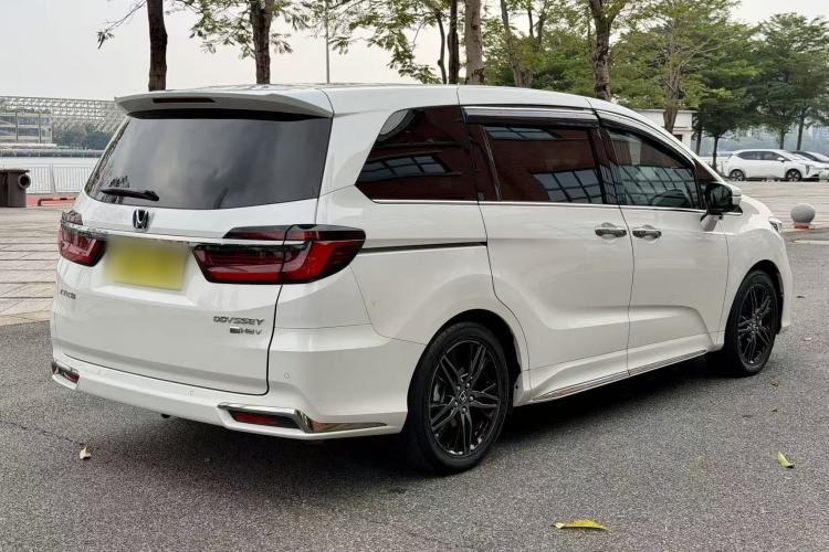 Used Honda Odyssey 2022 2.0L eHEV Sharp·Luxury Edition Exterior 6