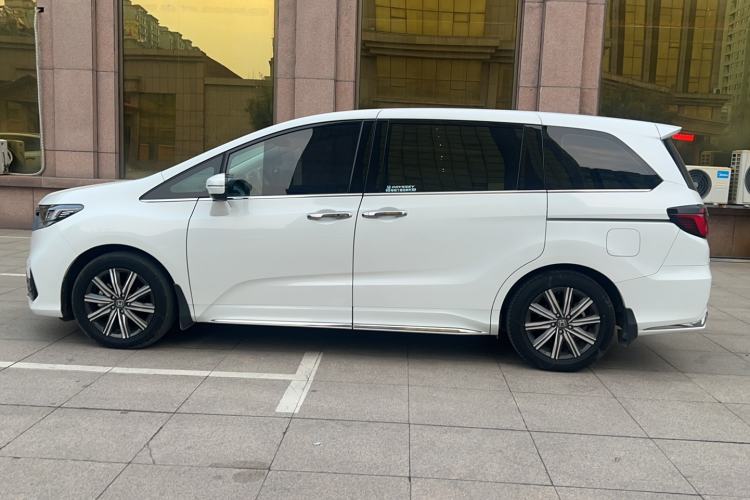 Used Honda Odyssey 2022 2.0L eHEV Sharp Enjoyment Edition Exterior 6