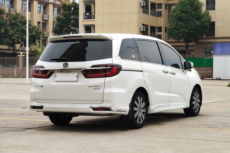 Used Honda Odyssey 2022 2.0L eHEV Sharp Enjoyment Edition Exterior 8