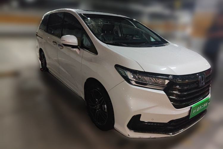 Used Honda Odyssey 2022 2.0L eHEV Sharp·Luxury Edition Front Right 45 Deg