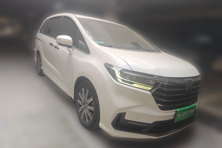 Used Honda Odyssey 2022 2.0L eHEV Sharp Enjoyment Edition Front Right 45 Deg