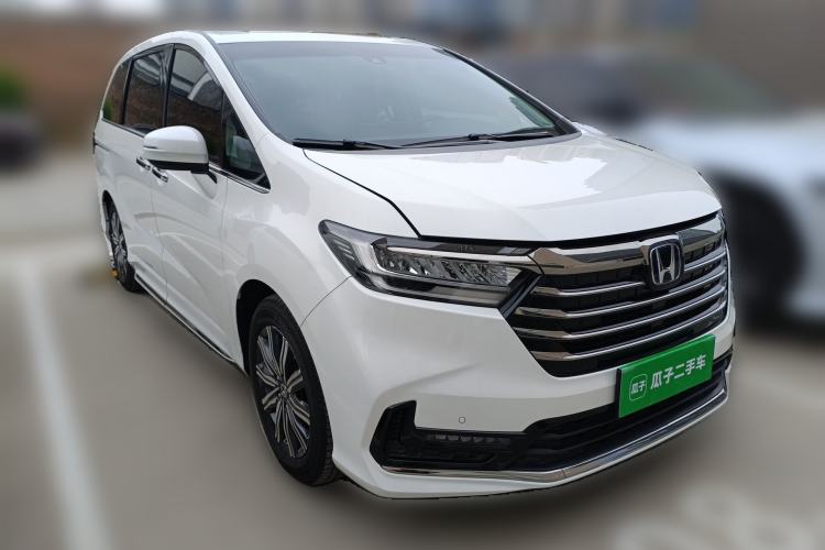 Used Honda Odyssey 2022 2.0L eHEV Sharp Enjoyment Edition Front Right 45 Deg