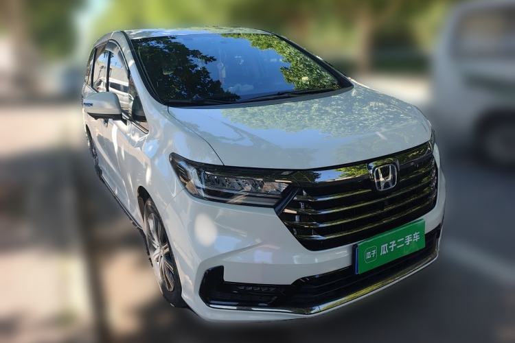 Used Honda Odyssey 2022 2.0L eHEV Sharp Enjoyment Edition Front Right 45 Deg