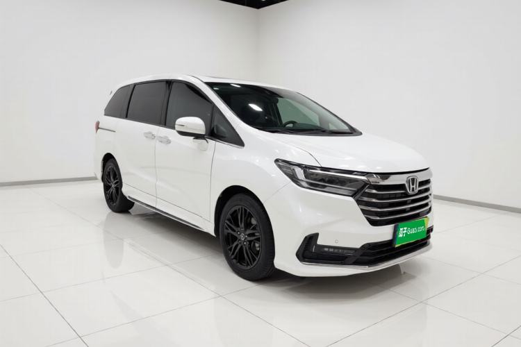 Used Honda Odyssey 2022 2.0L eHEV Sharp·Luxury Edition Front Right 45 Deg
