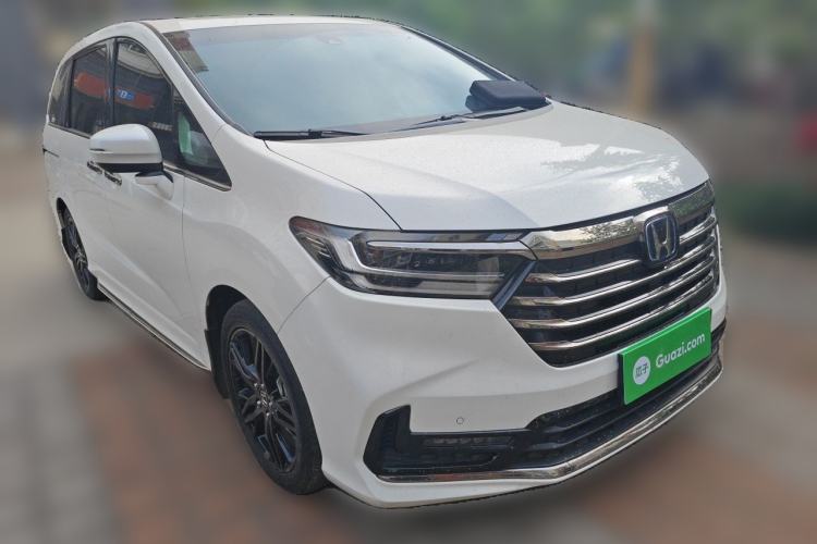 Used Honda Odyssey 2022 2.0L eHEV Sharp·Luxury Edition Front Right 45 Deg