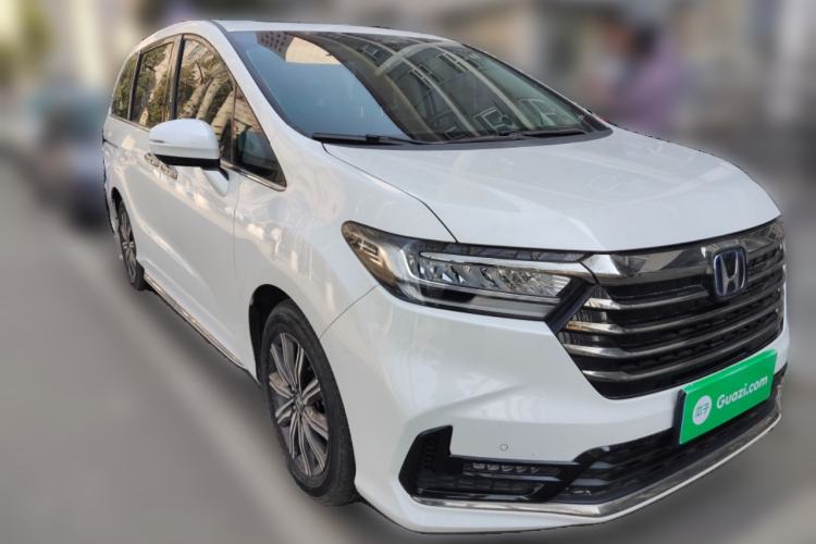 Used Honda Odyssey 2022 2.0L eHEV Sharp Enjoyment Edition Front Right 45 Deg