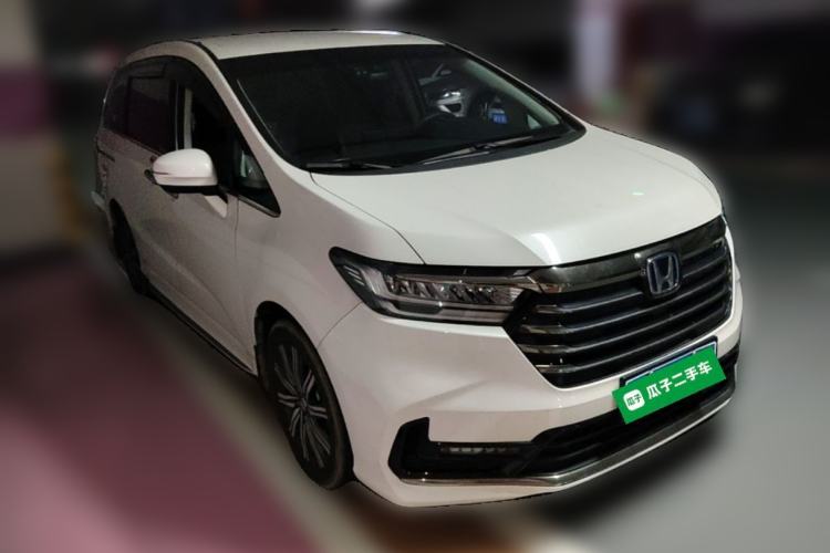 Used Honda Odyssey 2022 2.0L eHEV Sharp Smart Edition Front Right 45 Deg